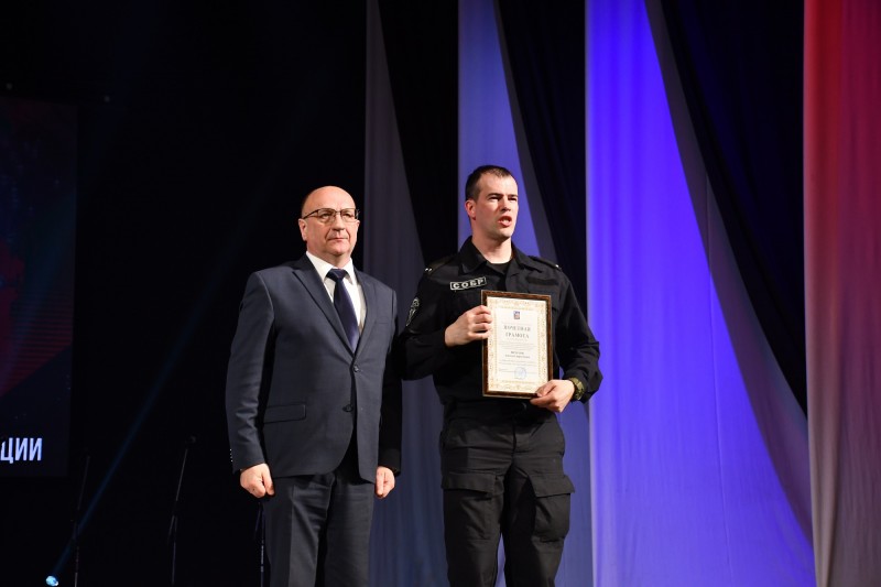 Председатель Ивановской гордумы Александр Кузьмичёв посетил торжественное мероприятие в честь юбилея войск правопорядка и Росгвардии Председатель Ивановской гордумы Александр Кузьмичёв посетил торжественное мероприятие в честь юбилея войск правопорядка и Росгвардии