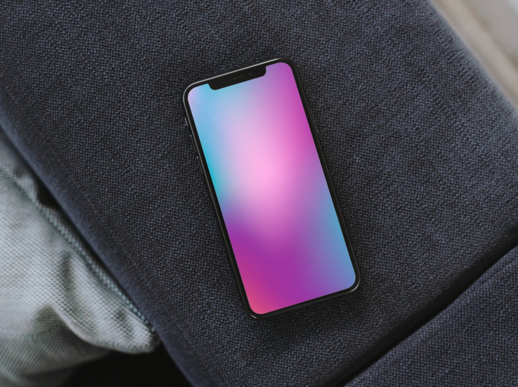 Bloomberg: новый iPhone SE выйдет на неделе с 10 февраля Bloomberg: новый iPhone SE выйдет на неделе с 10 февраля