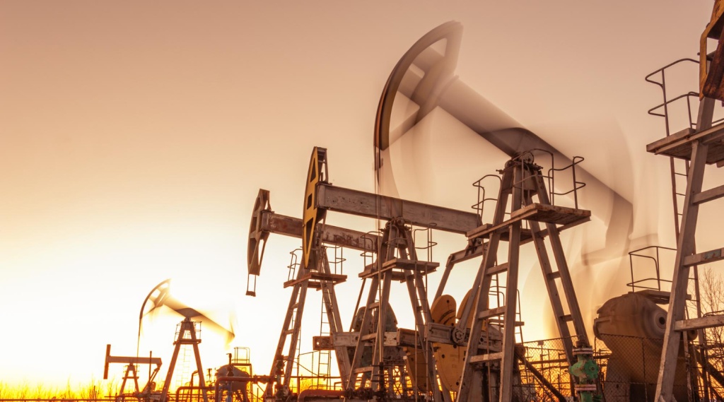 Цена нефти Brent упала ниже 75 долларов за баррель 