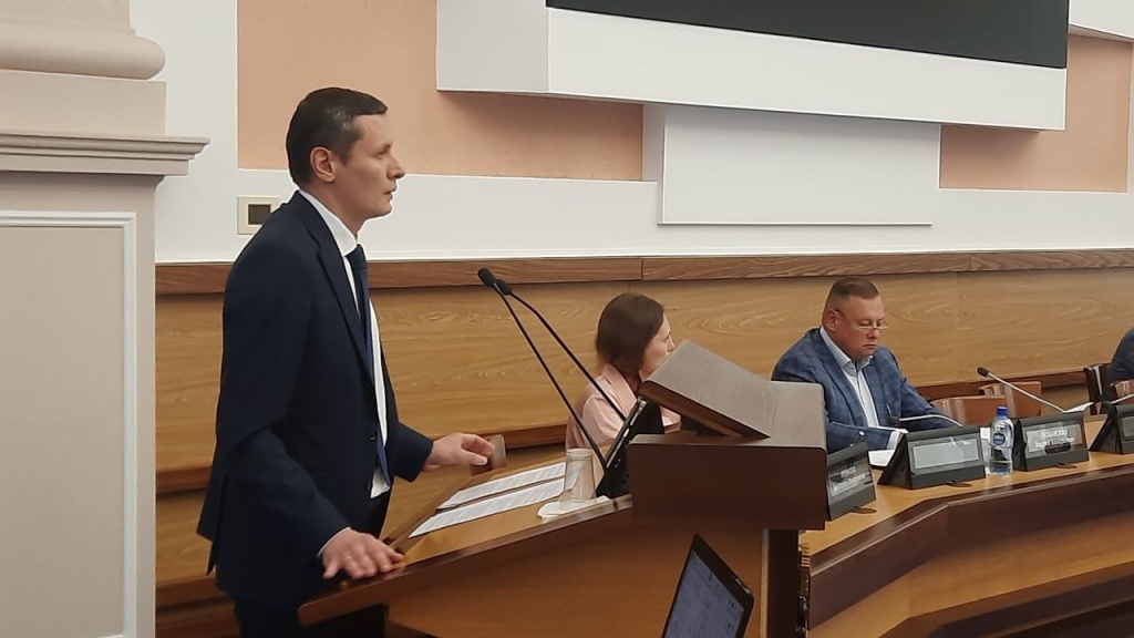 Депутаты горсовета Новосибирска: реклама под контролем Депутаты горсовета Новосибирска: реклама под контролем