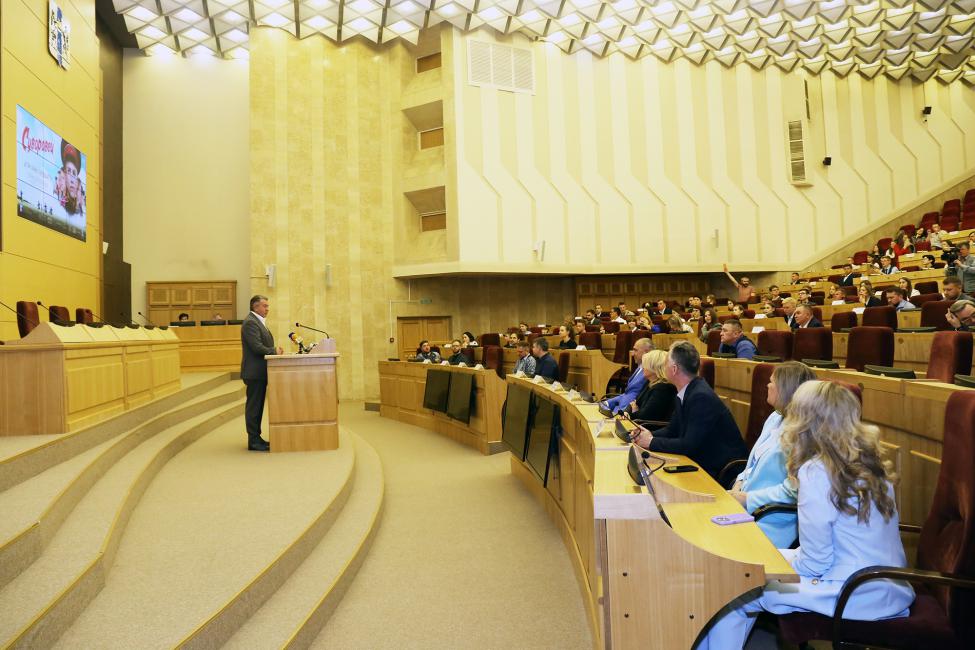 В Законодательном Собрании Новосибирской области показали фильм «Суворовец 1944»