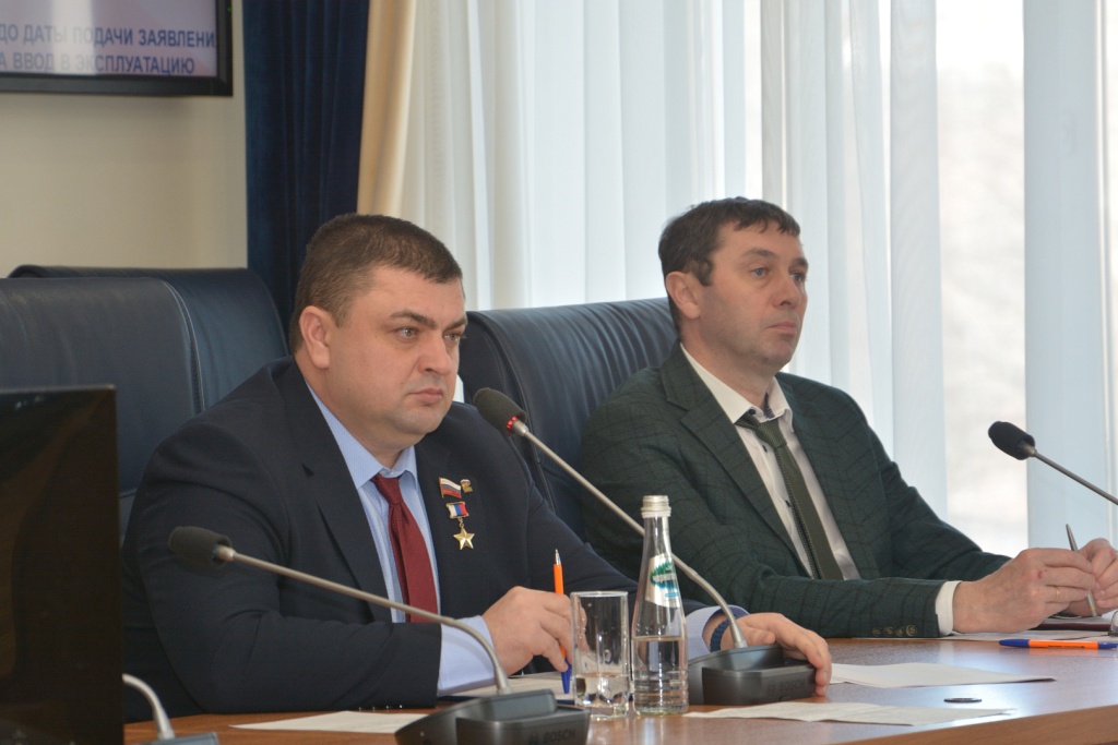 Воронеж вводит социальный сбор с застройщиков: новые жилые кварталы получат школы и детские сады Воронеж вводит социальный сбор с застройщиков: новые жилые кварталы получат школы и детские сады
