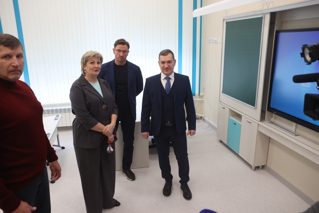 Школу на 825 учеников построили в Новосибирске Школу на 825 учеников построили в Новосибирске
