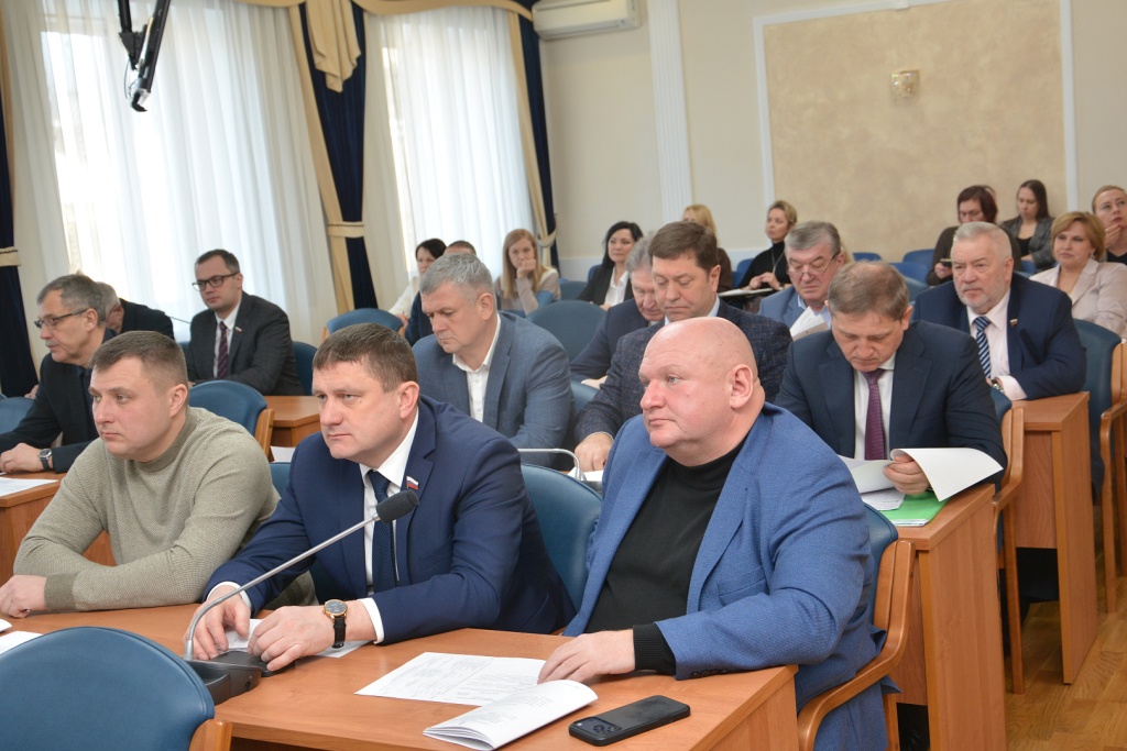 Воронеж вводит социальный сбор с застройщиков: новые жилые кварталы получат школы и детские сады Воронеж вводит социальный сбор с застройщиков: новые жилые кварталы получат школы и детские сады