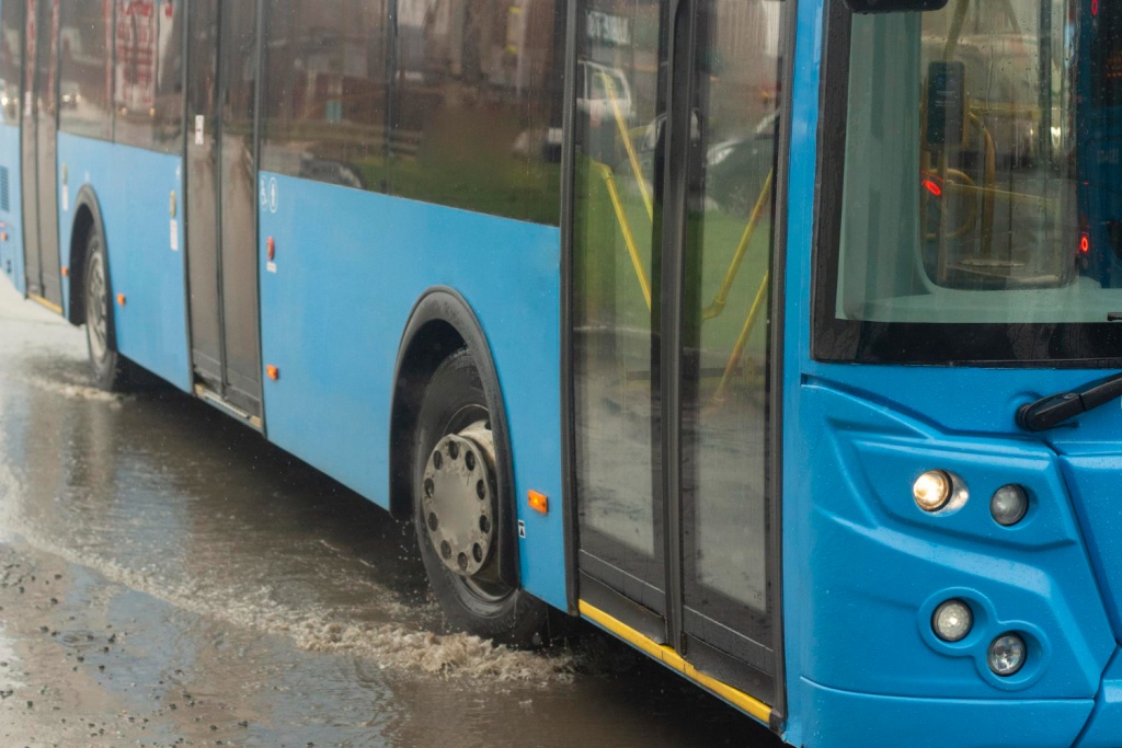 В Госдуму внесут законопроект об ограничении роста тарифов на проезд в общественном транспорте