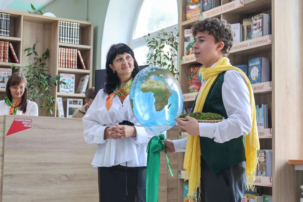 «Не просто хранилище книг»: в Воронеже открылась модельная библиотека №5 — пространство для творчества, экологии и семейного досуга «Не просто хранилище книг»: в Воронеже открылась модельная библиотека №5 — пространство для творчества, экологии и семейного досуга