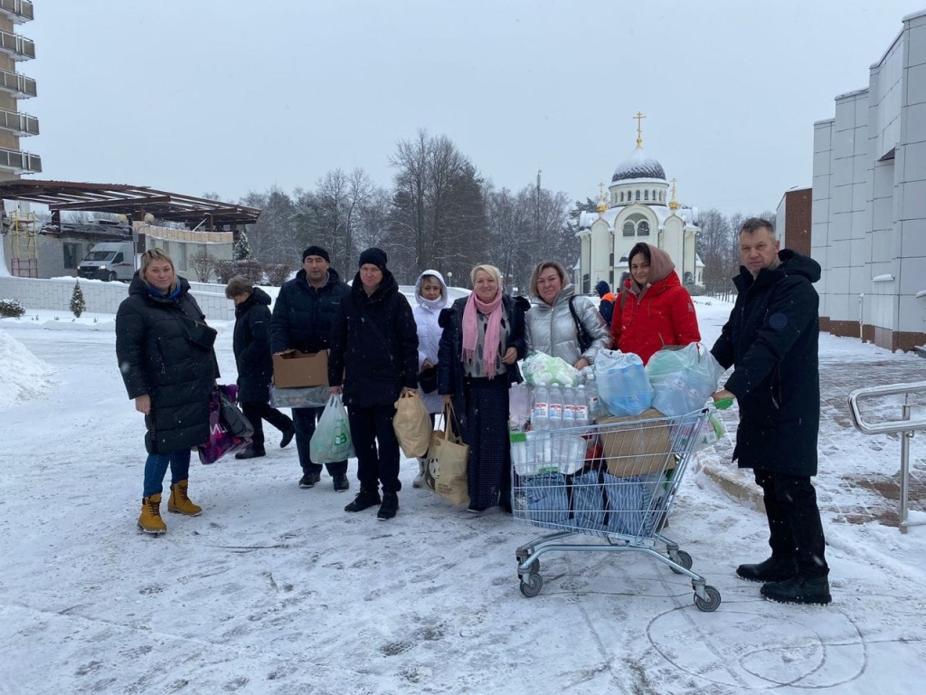 Волонтеры Домодедово посетили госпиталь в Красногорске 