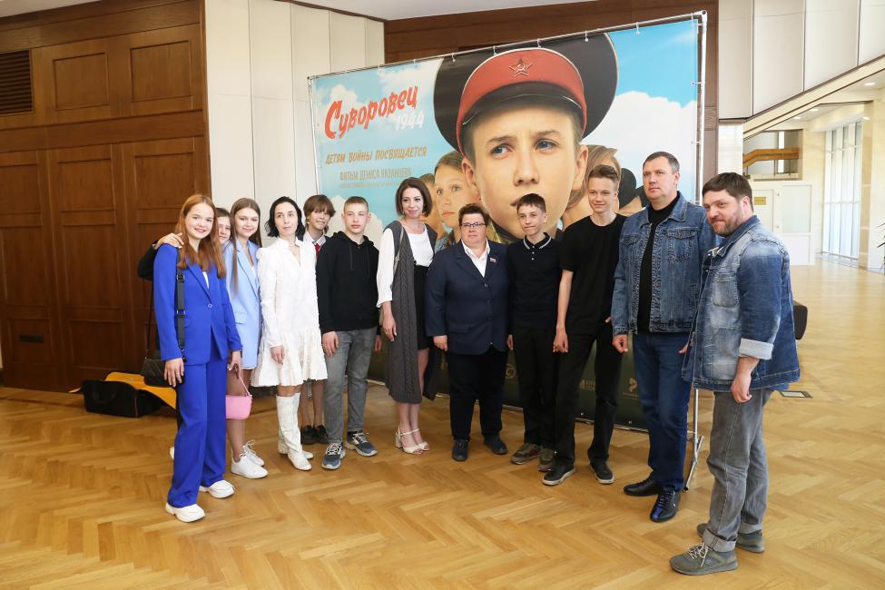 В Законодательном Собрании Новосибирской области показали фильм «Суворовец 1944»